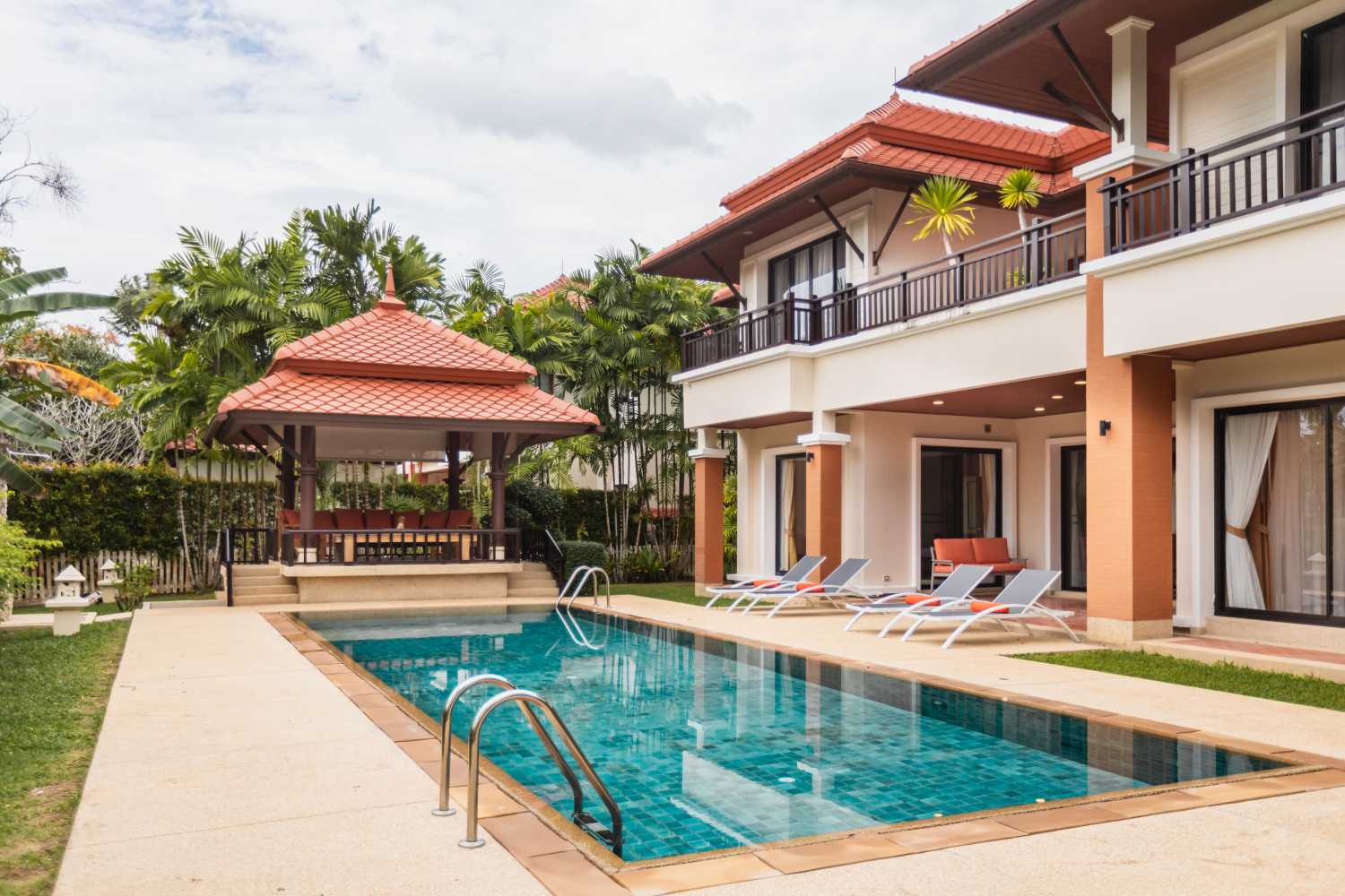 Property image - full photo 48