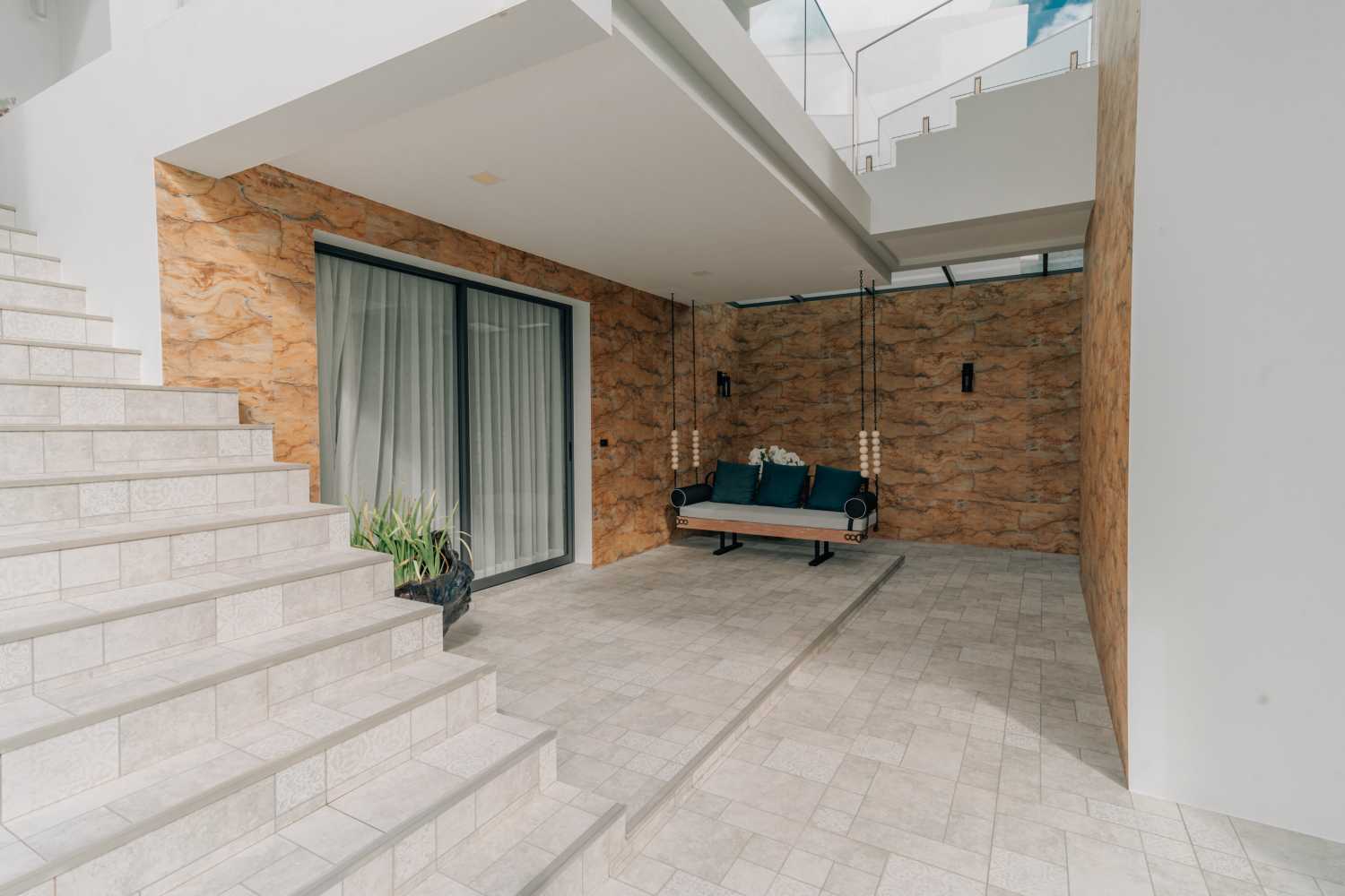 Property image - full photo 6