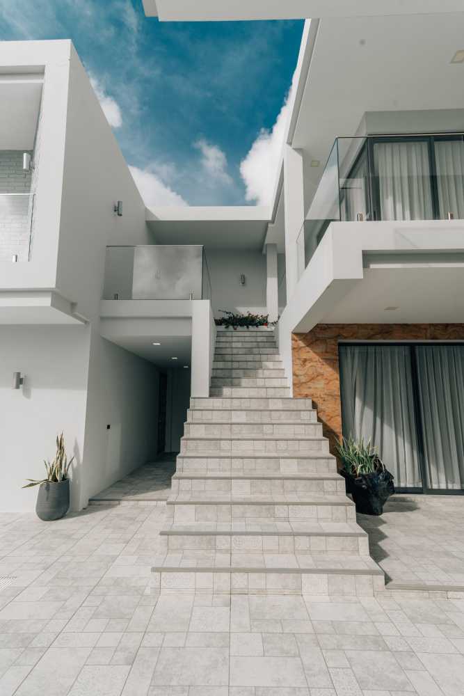 Property image - full photo 5