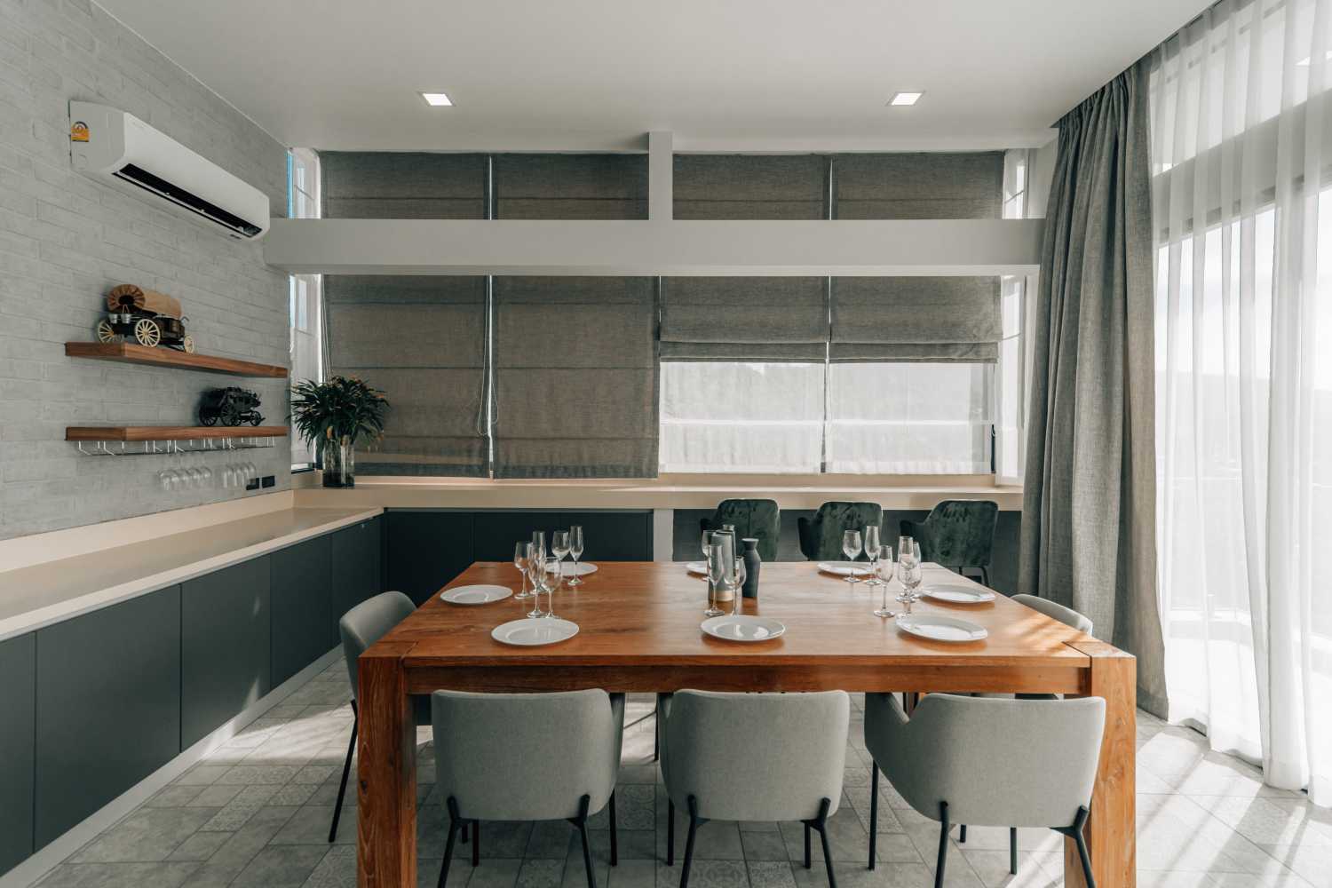Property image - full photo 14