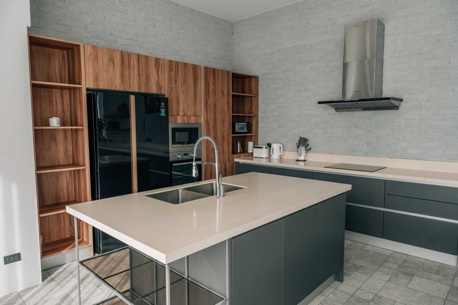 Property image - full photo 20