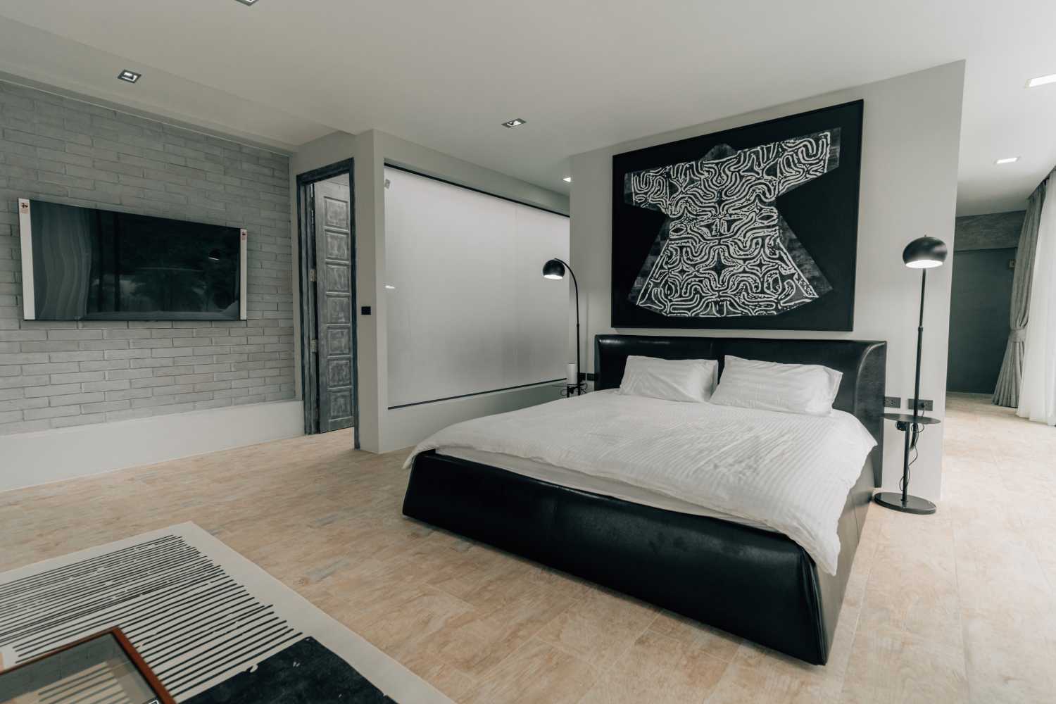 Property image - full photo 46