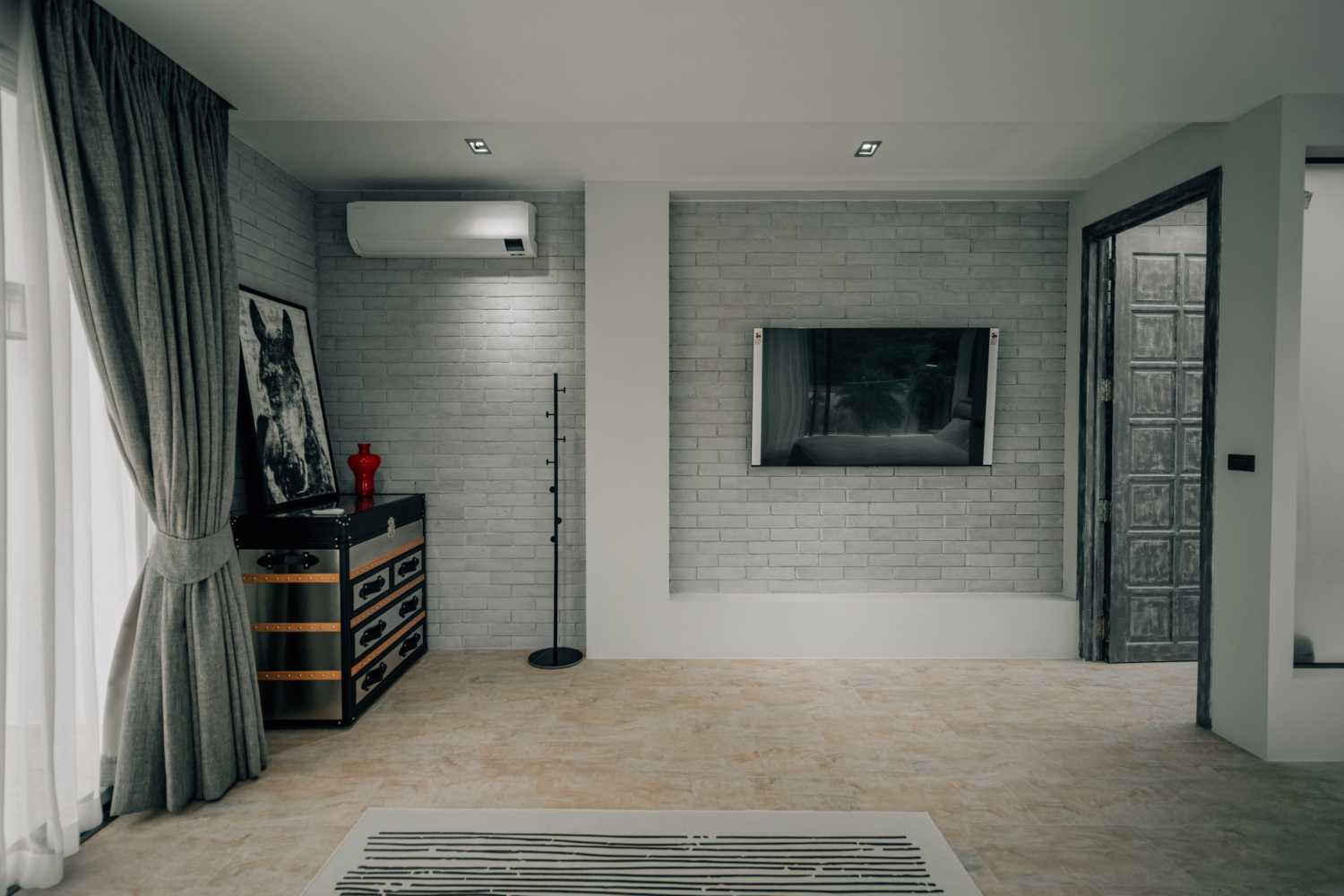 Property image - full photo 49