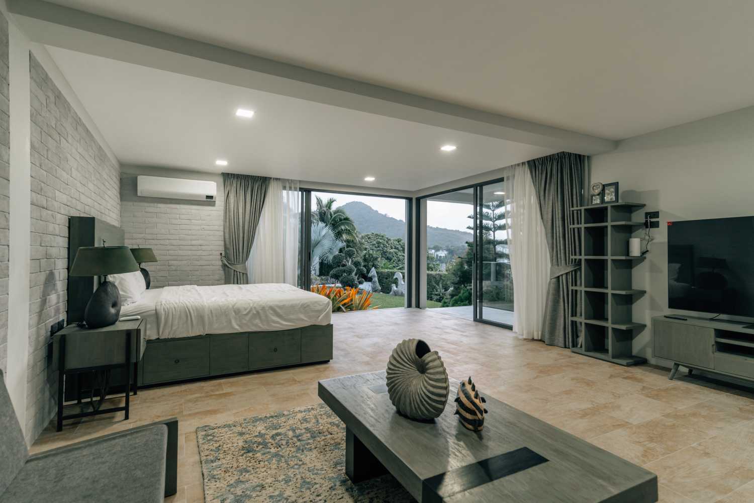 Property image - full photo 68
