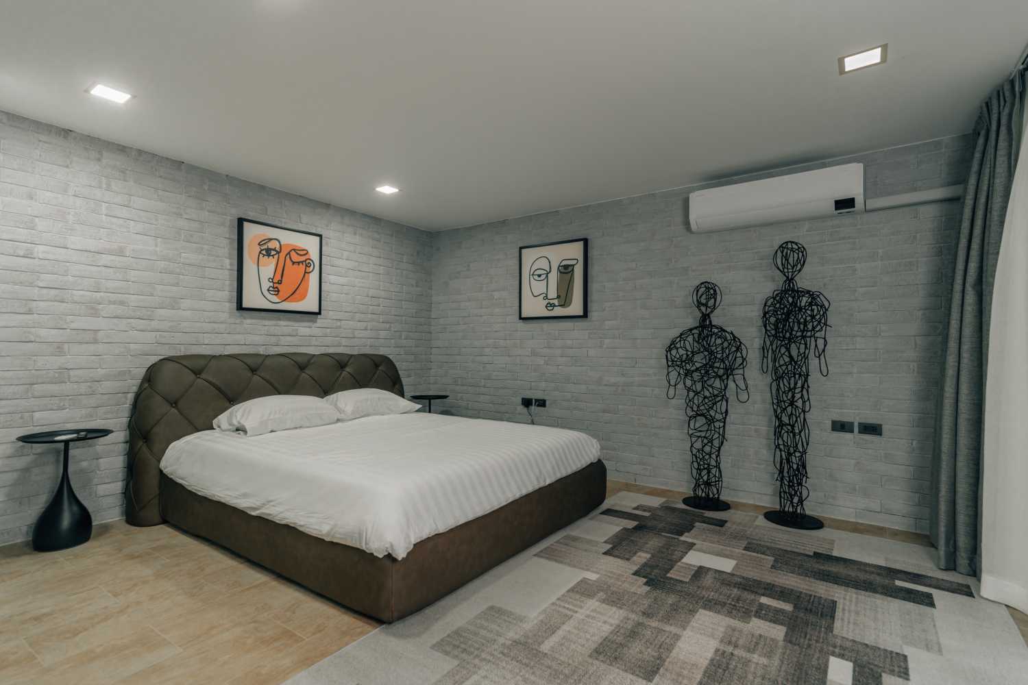 Property image - full photo 74