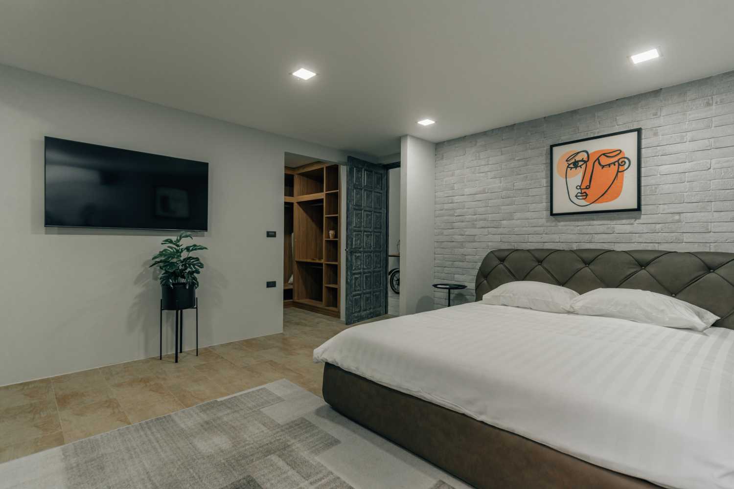 Property image - full photo 75