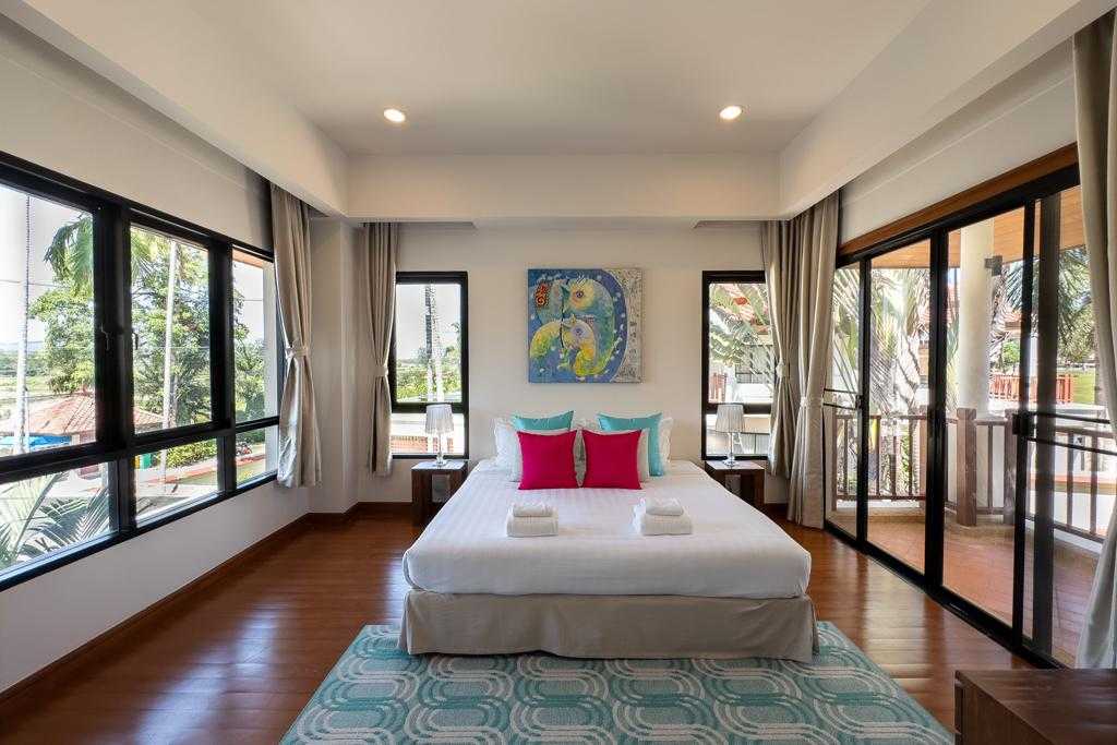 Property image - full photo 13