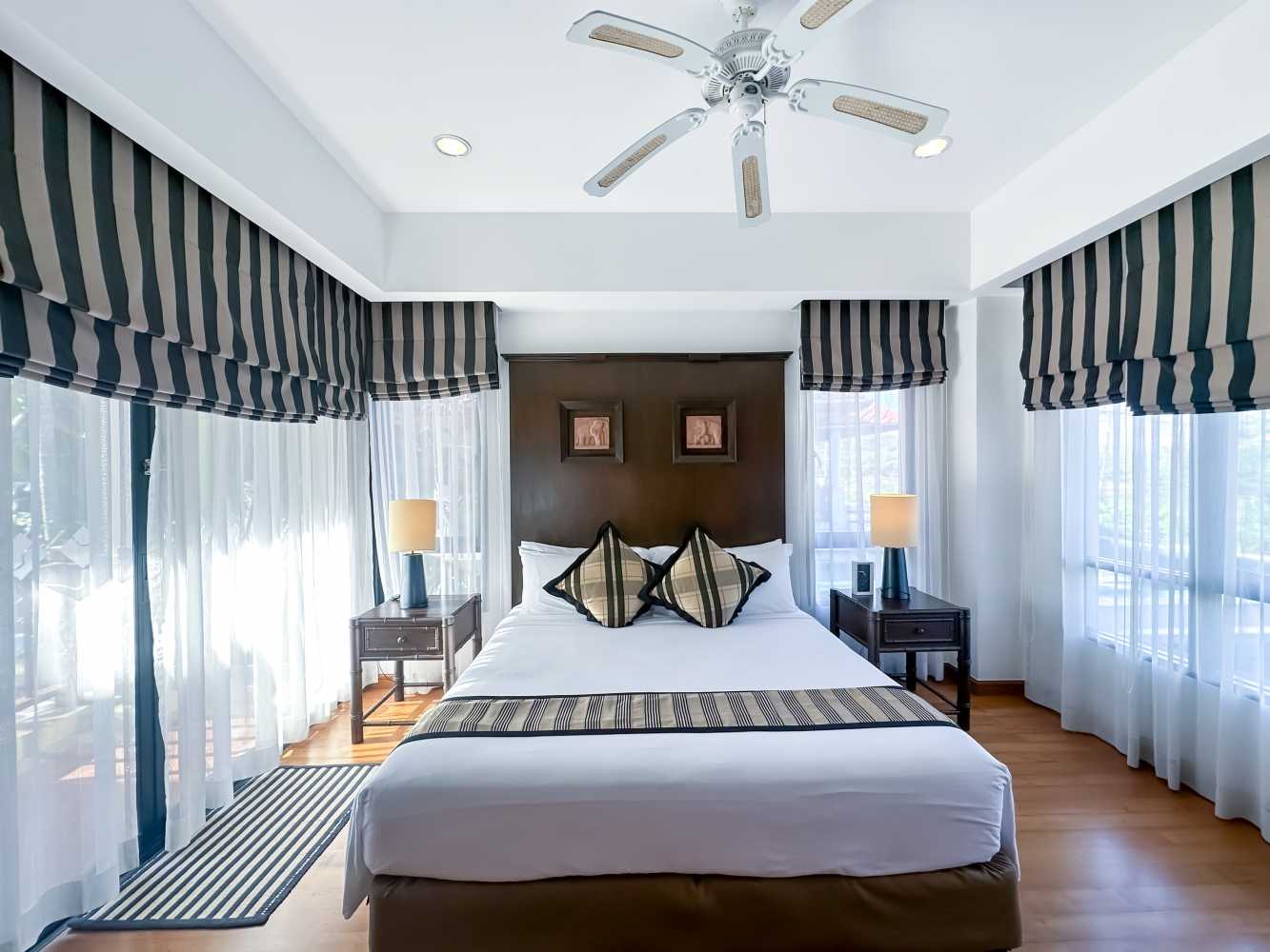 Property image - full photo 10