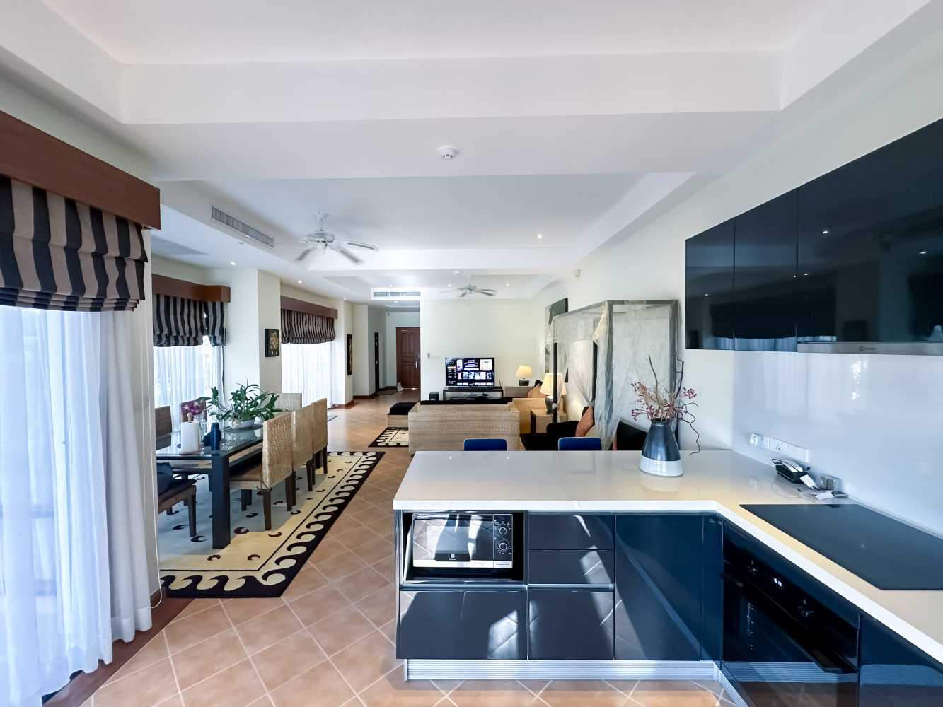 Property image - full photo 5