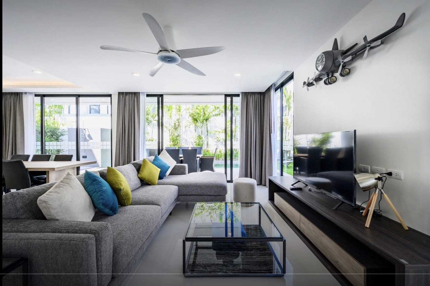 Property image - full photo 18