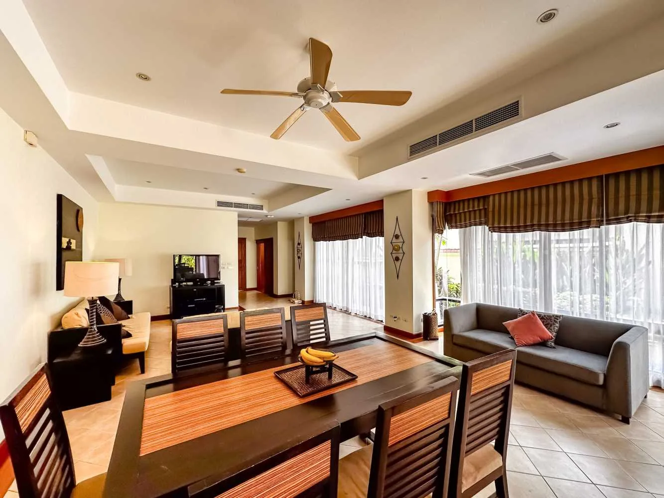 Property image - full photo 7