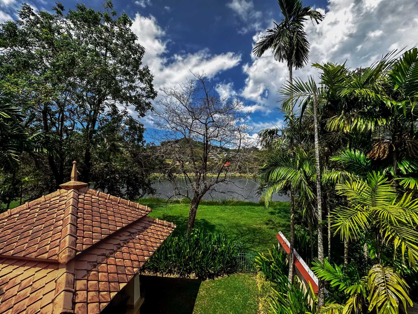 Property image - full photo 2