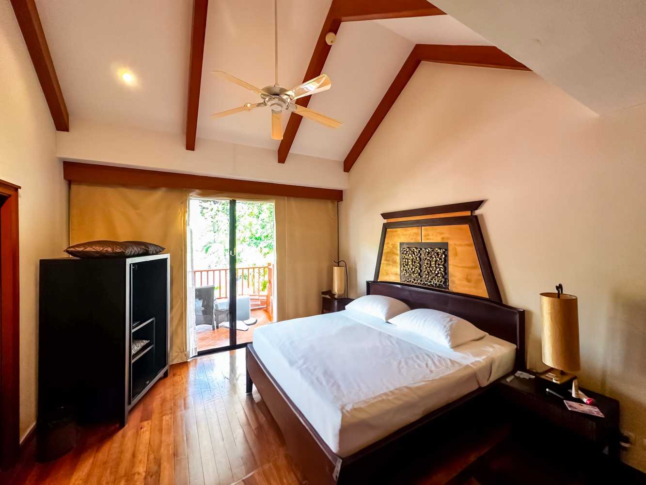 Property image - full photo 15