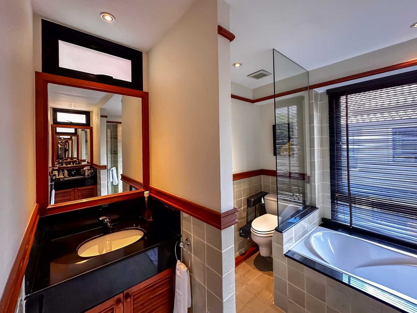 Property image - full photo 22