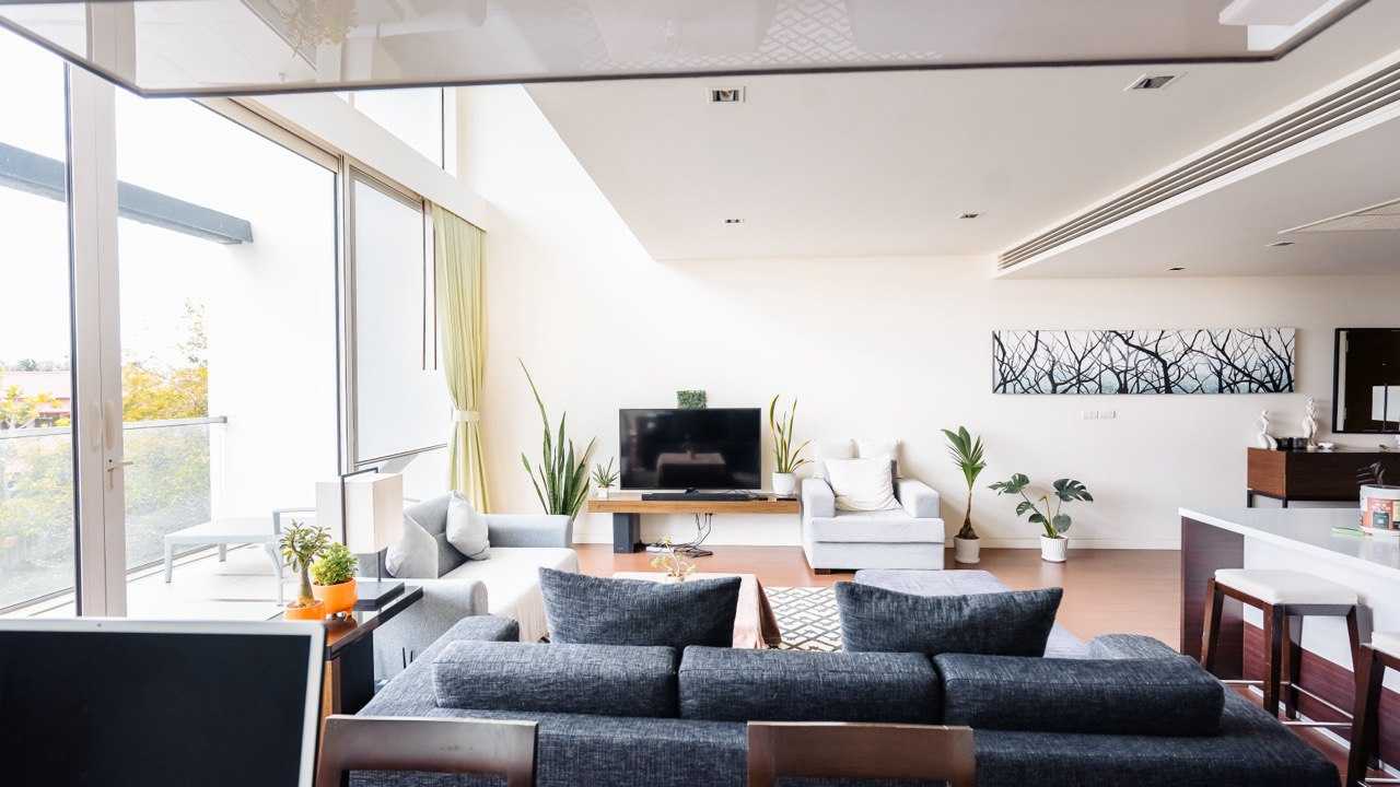 Property image - full photo 4