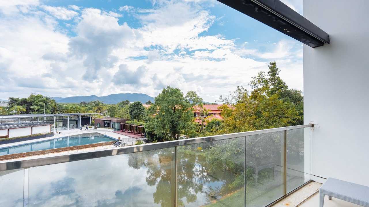 Property image - full photo 6