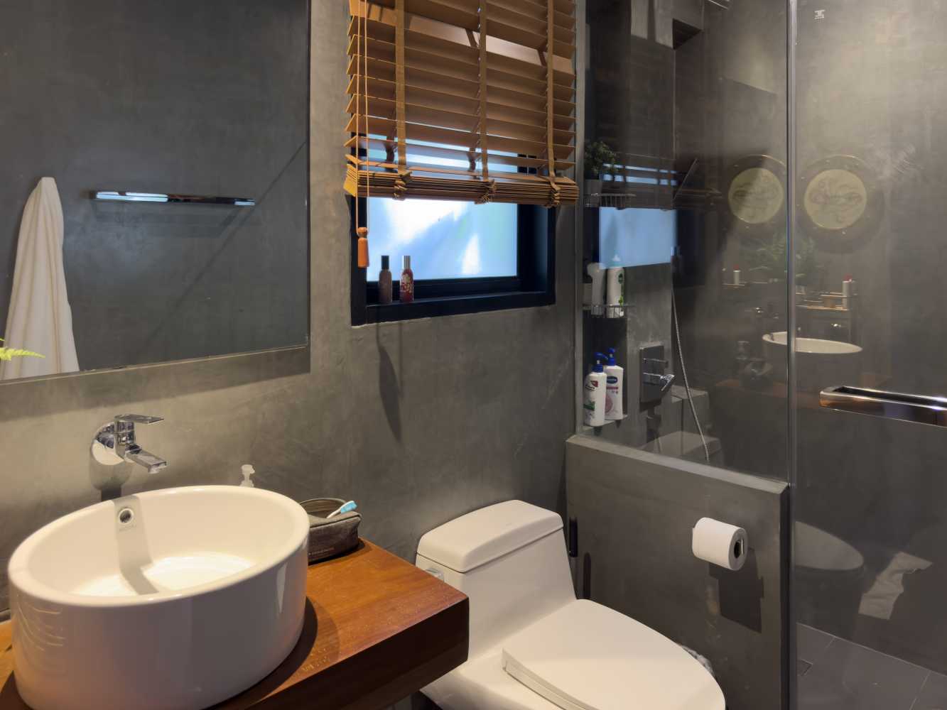 Property image - full photo 16