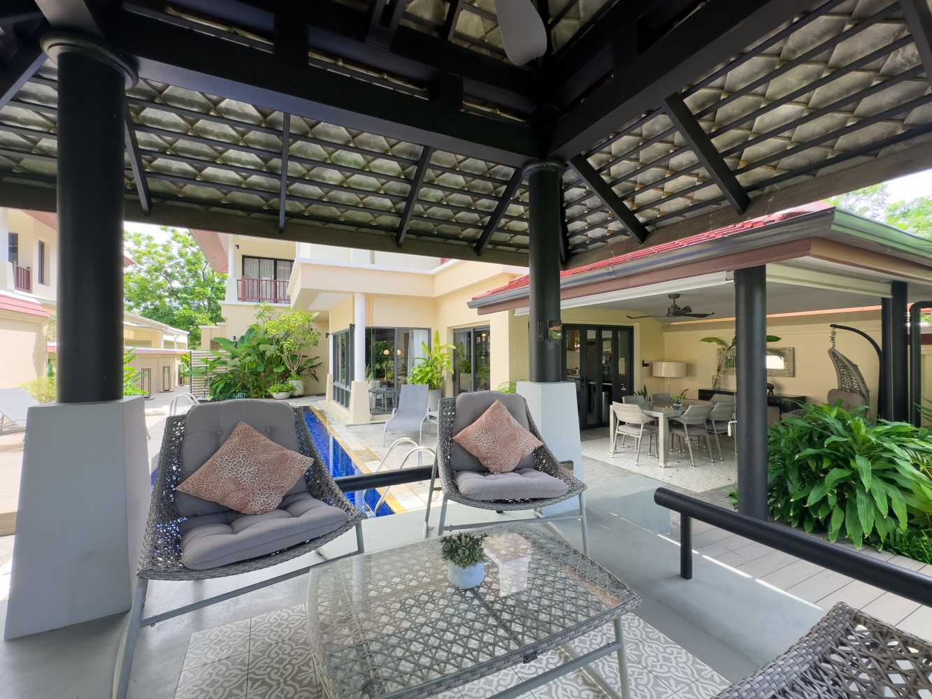 Property image - full photo 13
