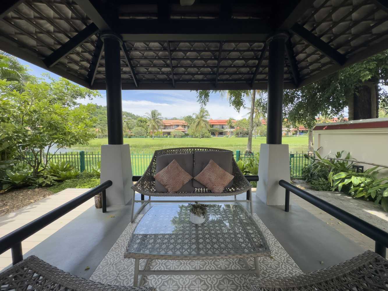 Property image - full photo 11