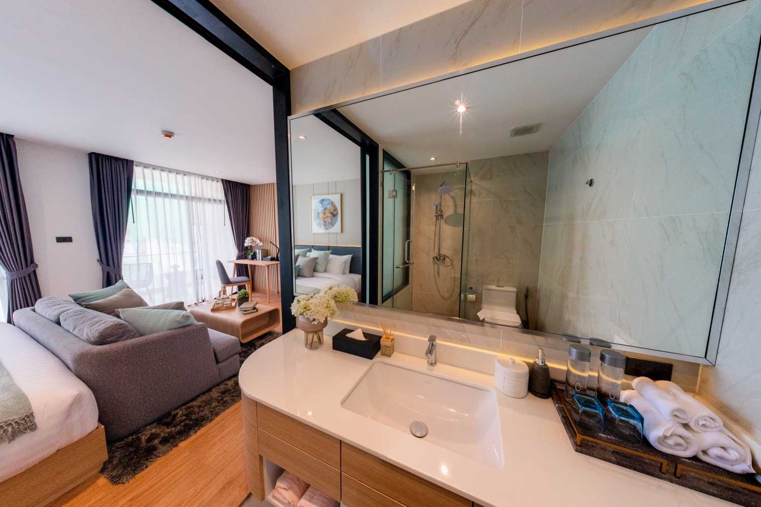 Property image - full photo 11