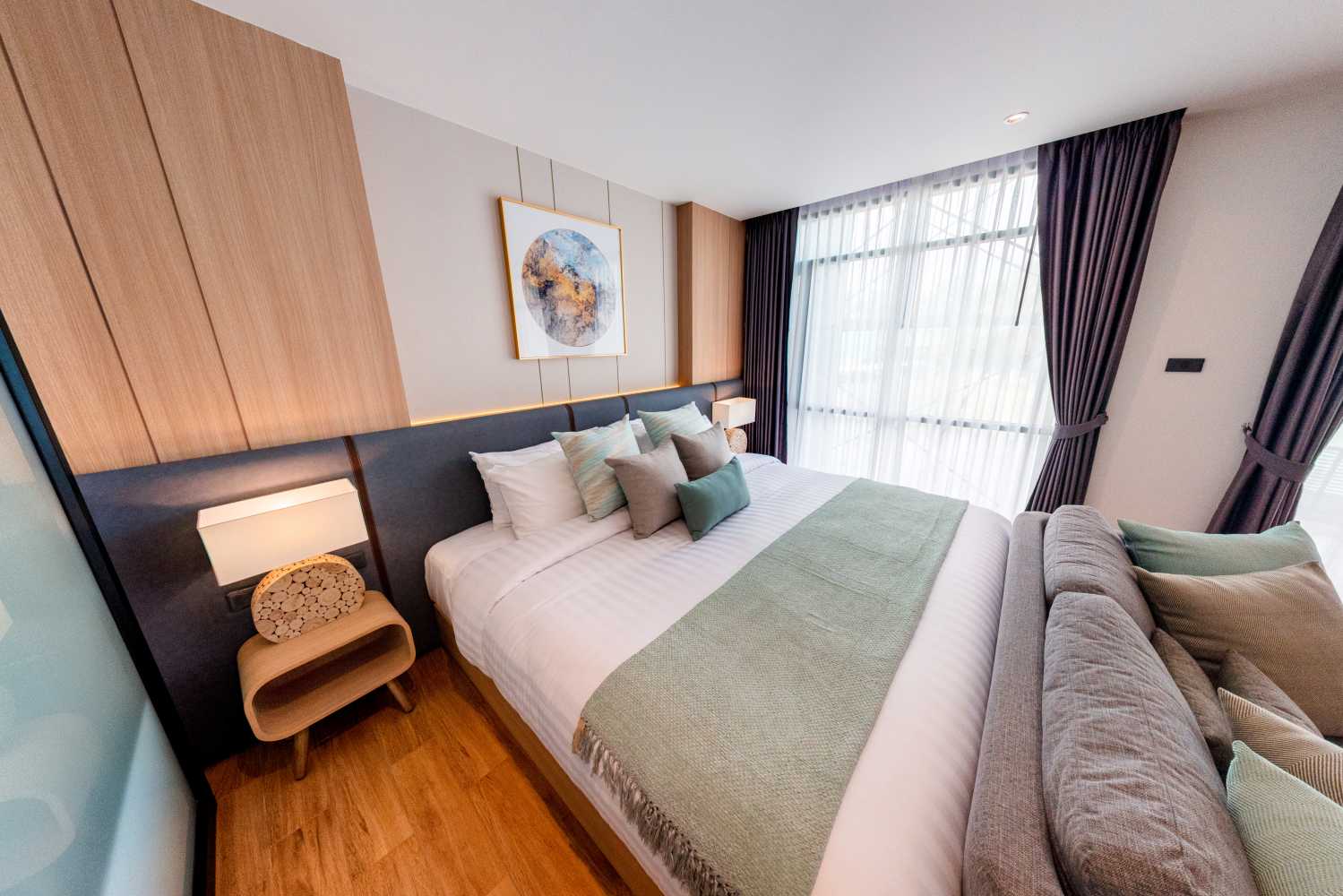 Property image - full photo 9