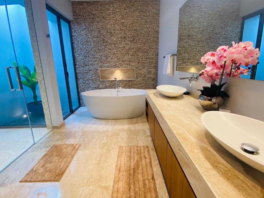 Property image - full photo 19