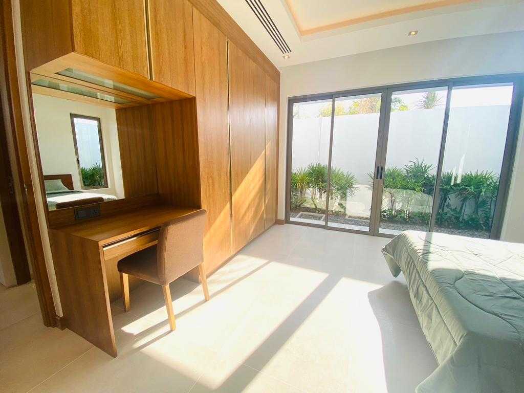 Property image - full photo 13