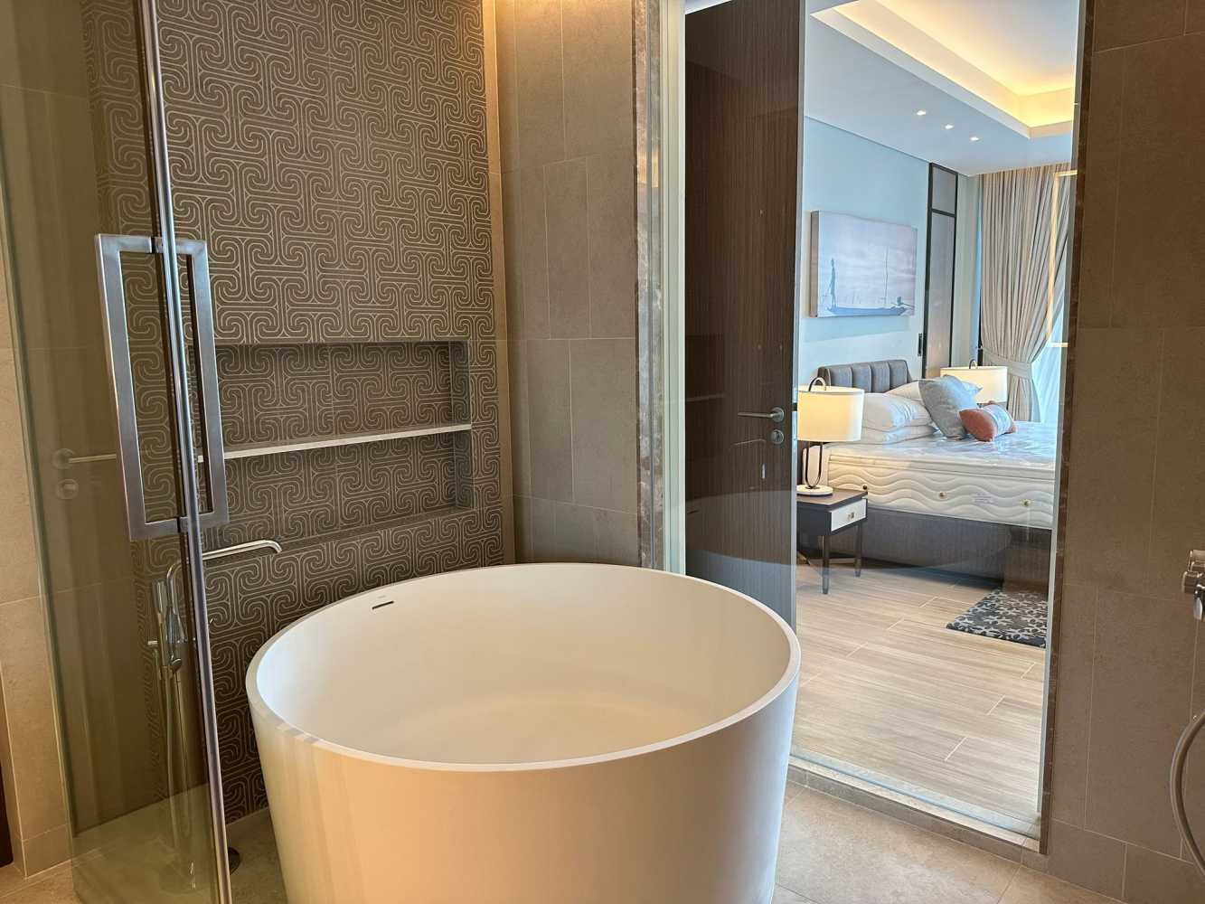 Property image - full photo 18