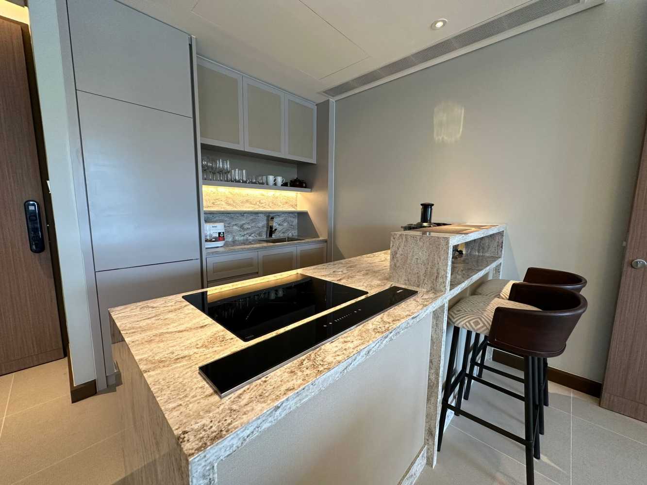 Property image - full photo 3