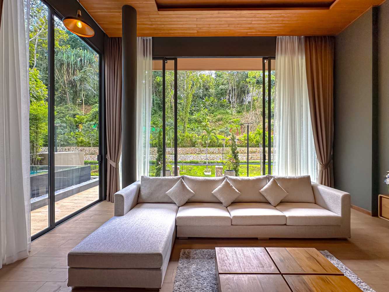 Property image - full photo 7