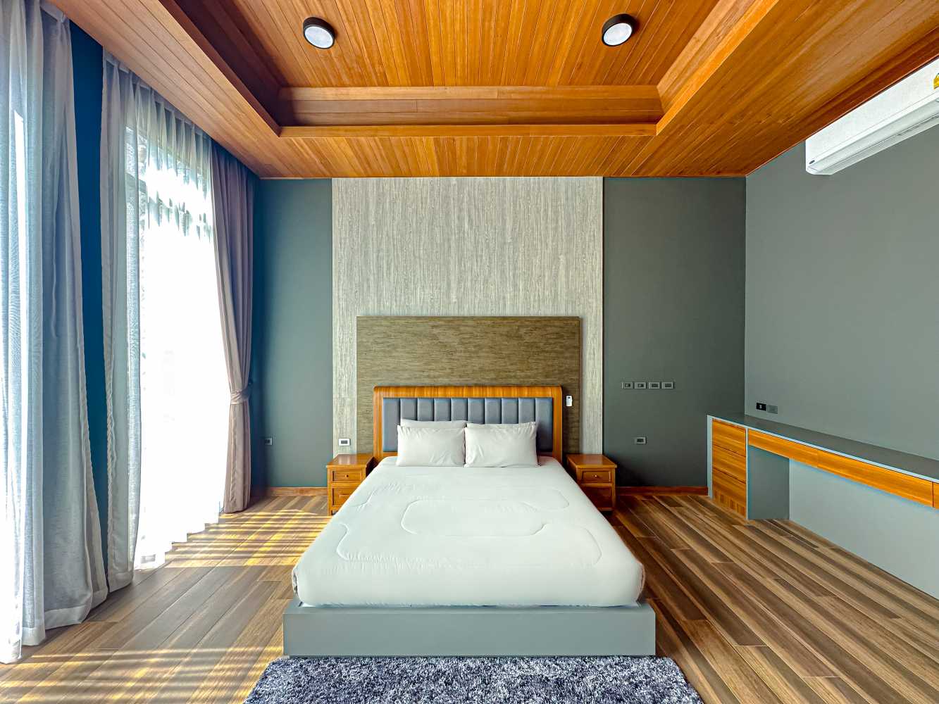 Property image - full photo 15