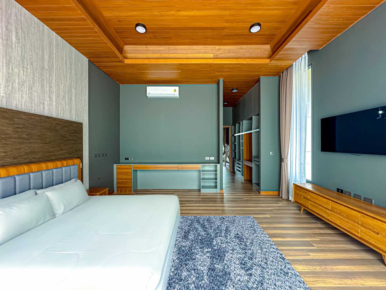 Property image - full photo 16