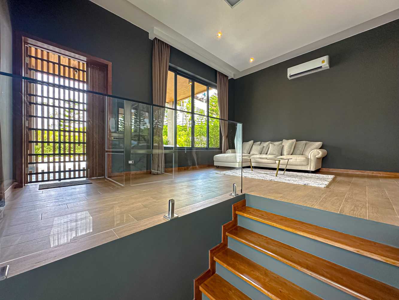 Property image - full photo 21