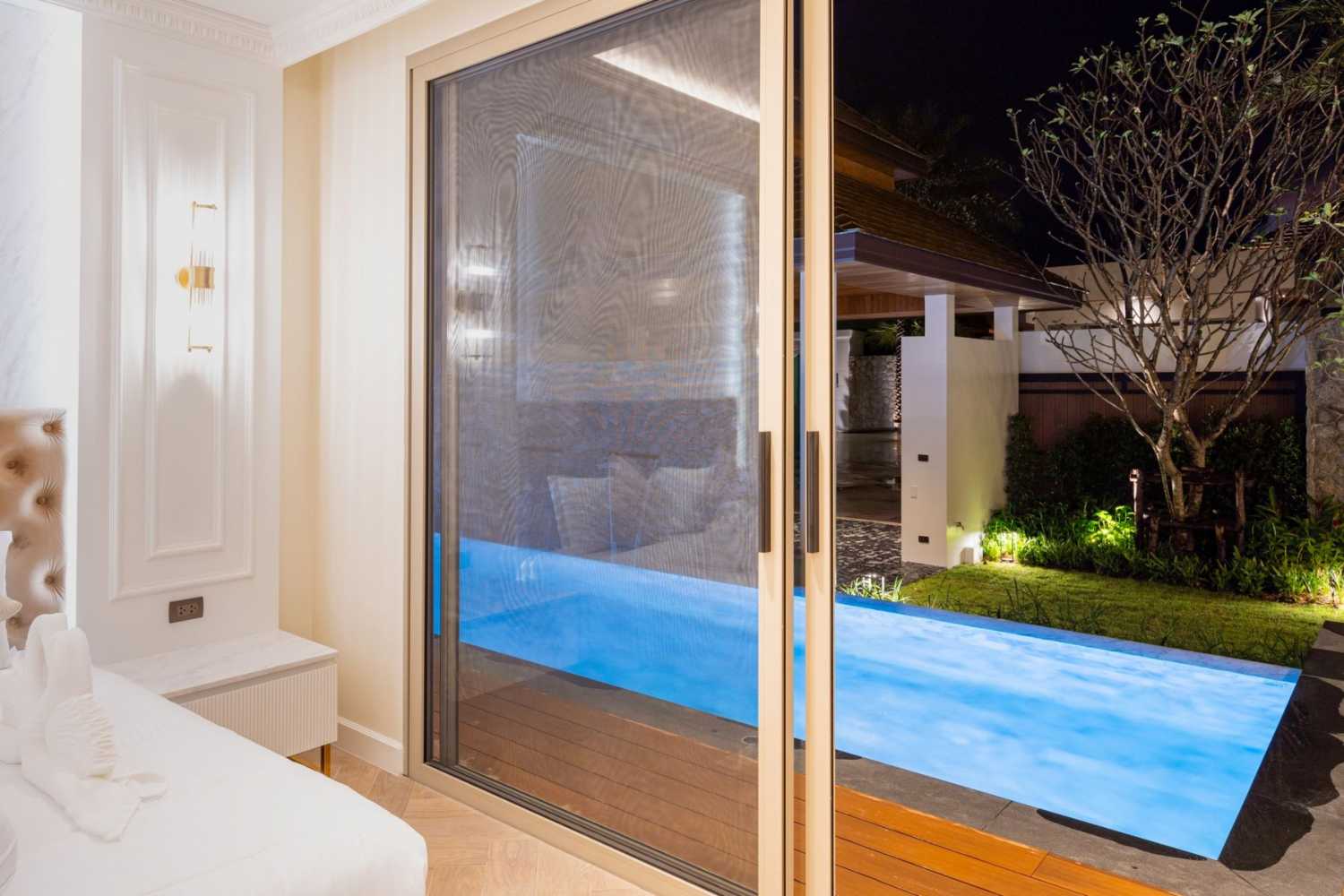 Property image - full photo 12
