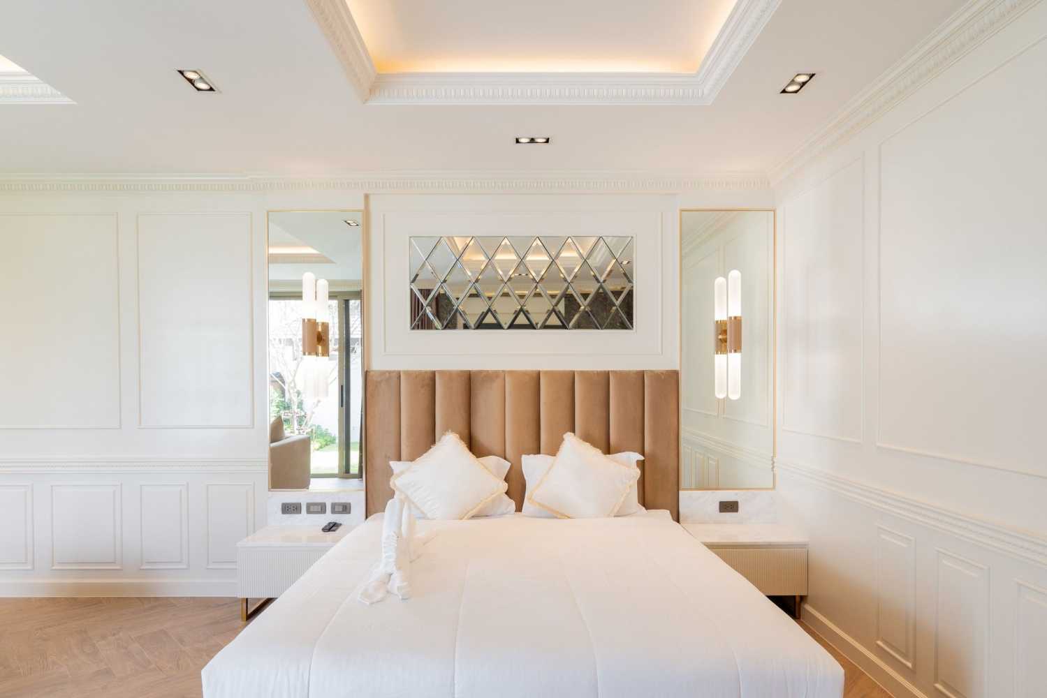 Property image - full photo 13