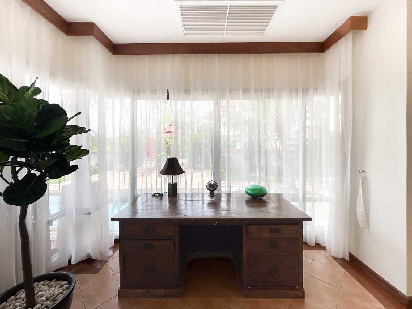Property image - full photo 10