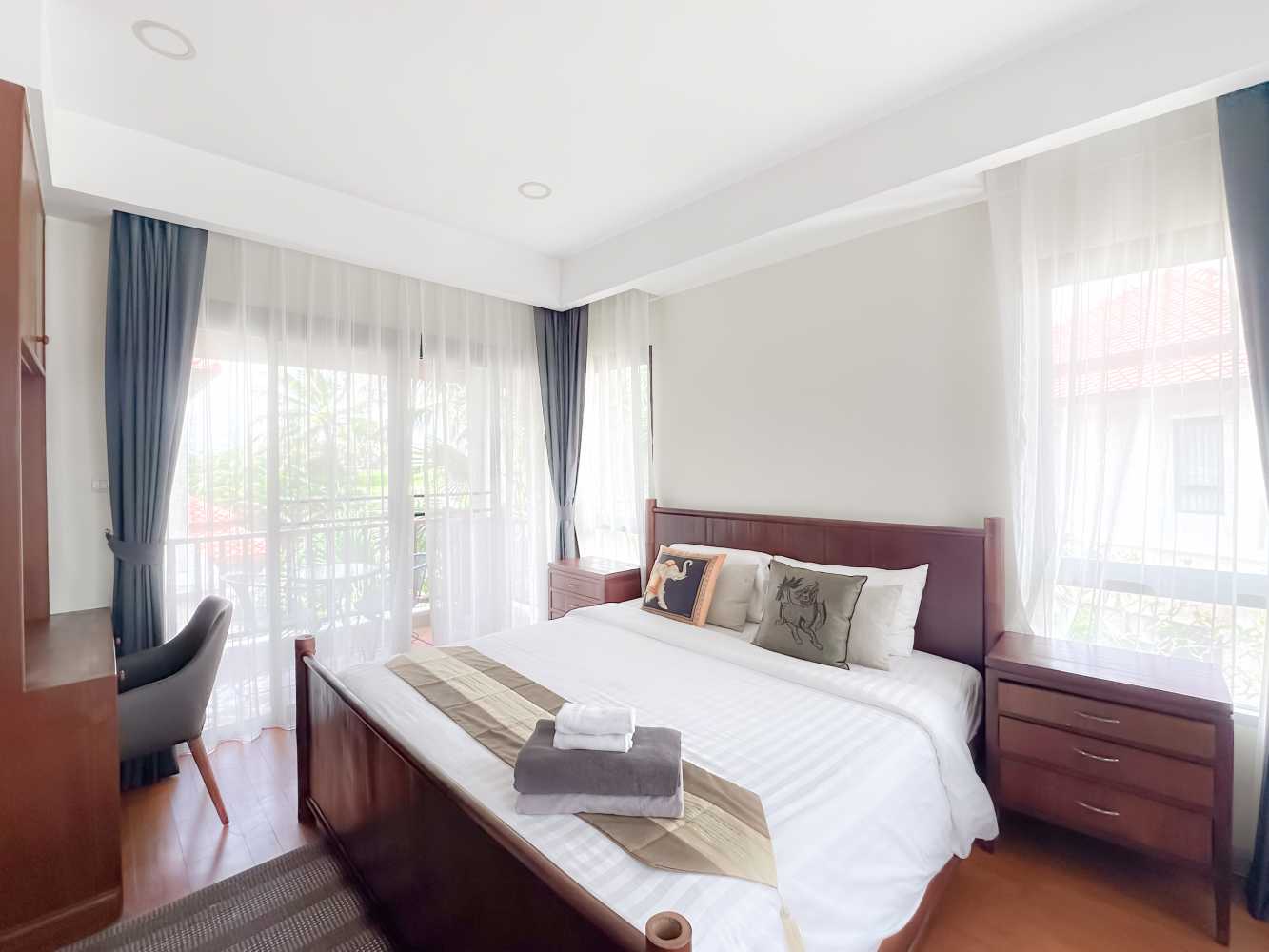 Property image - full photo 18