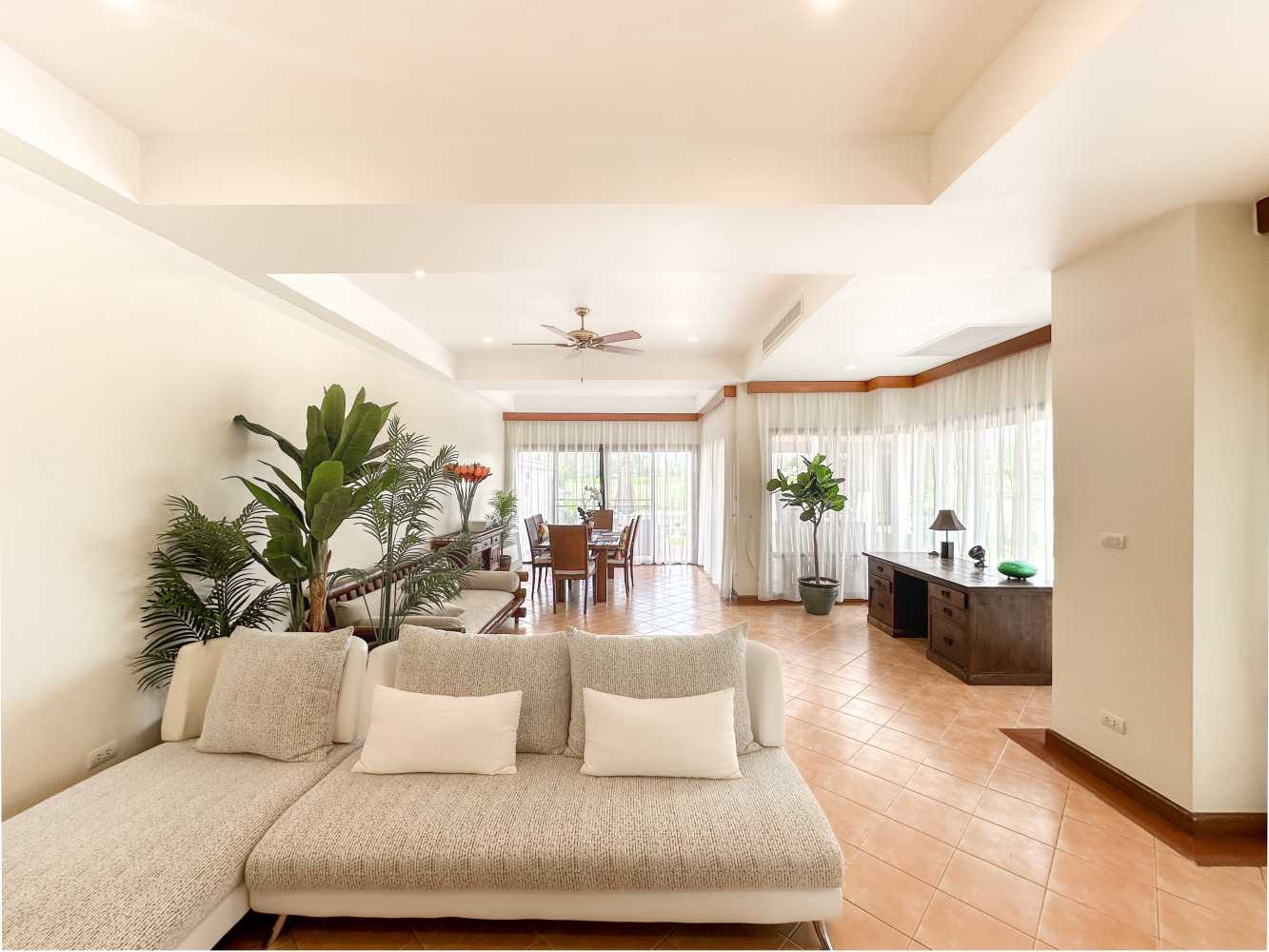 Property image - full photo 7