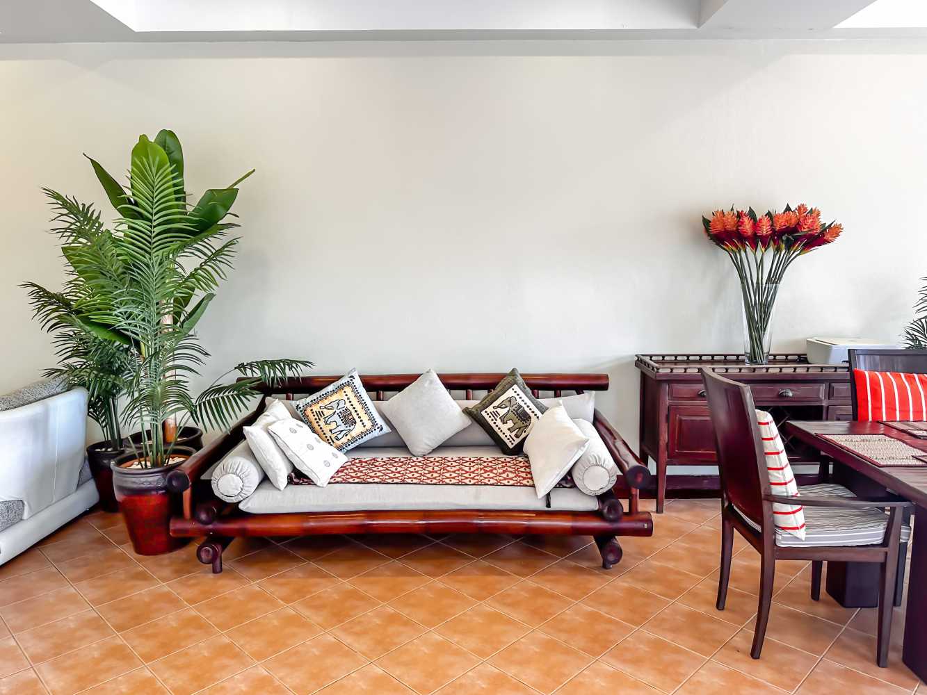 Property image - full photo 6