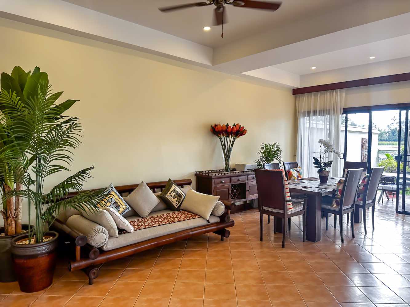 Property image - full photo 5