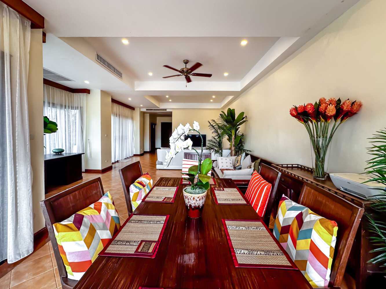 Property image - full photo 3