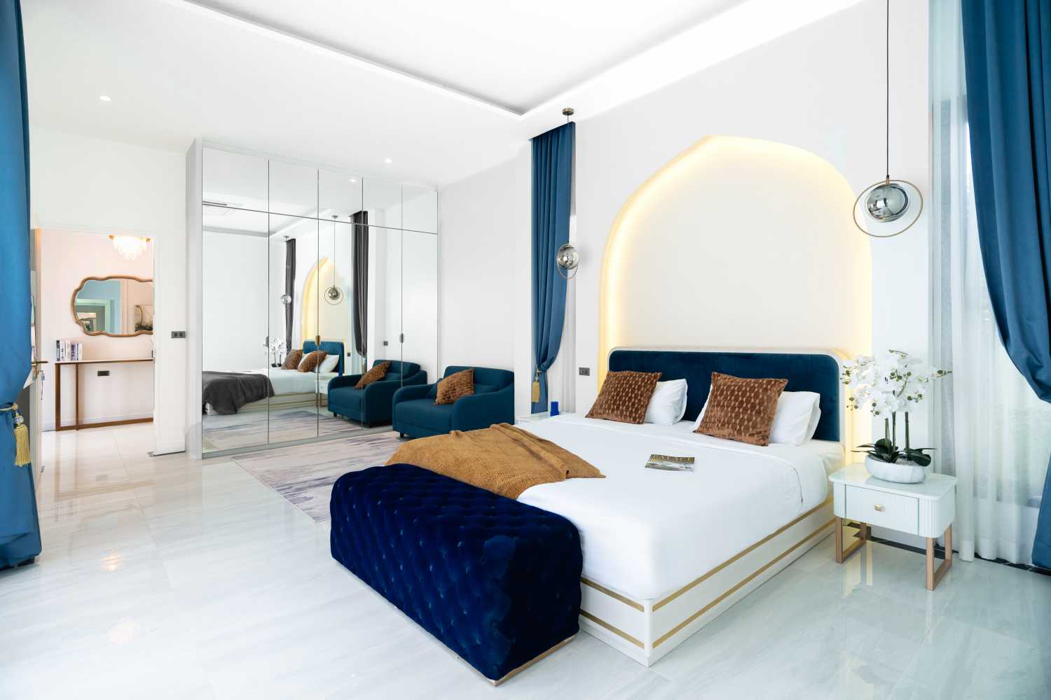 Property image - full photo 6