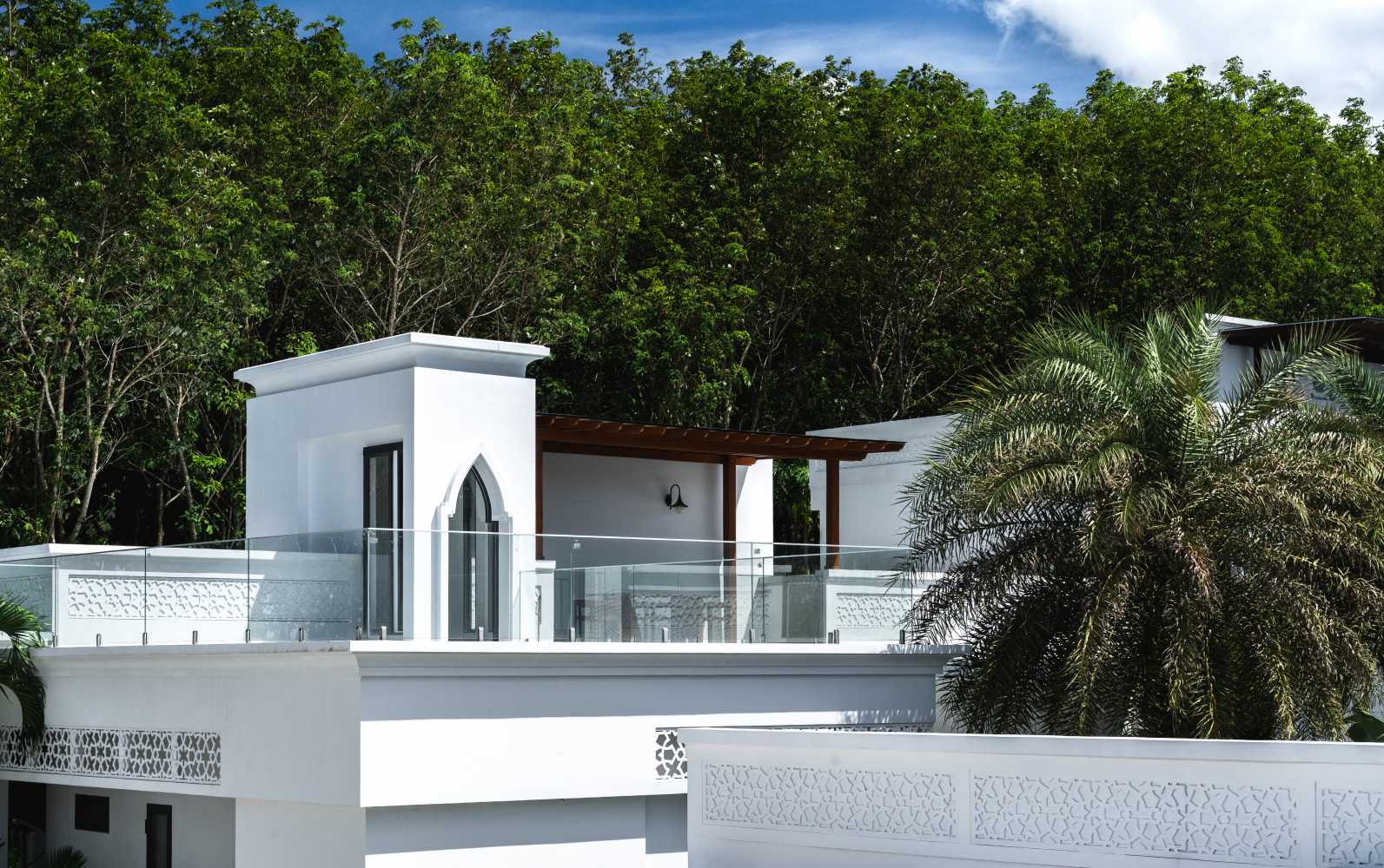 Property image - full photo 16