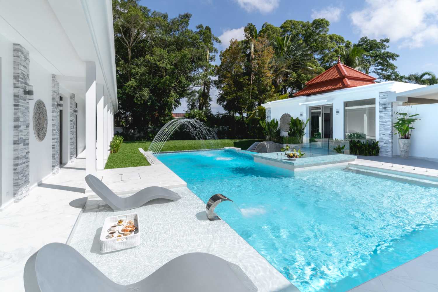 Property image - full photo 43