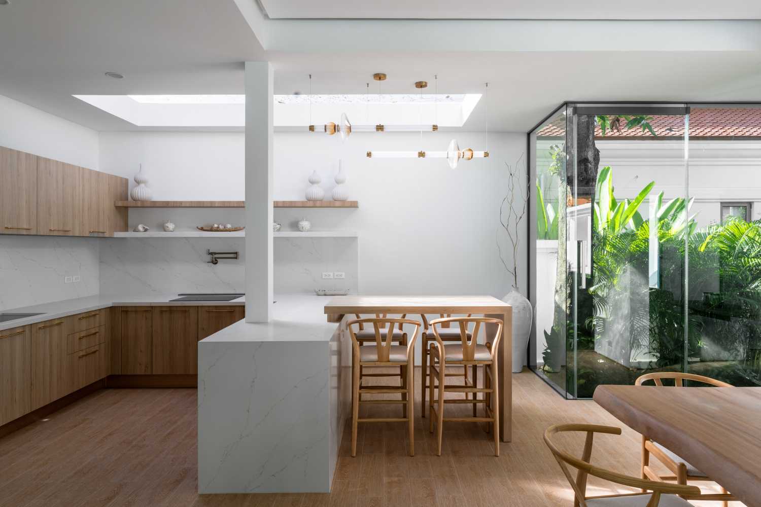 Property image - full photo 13
