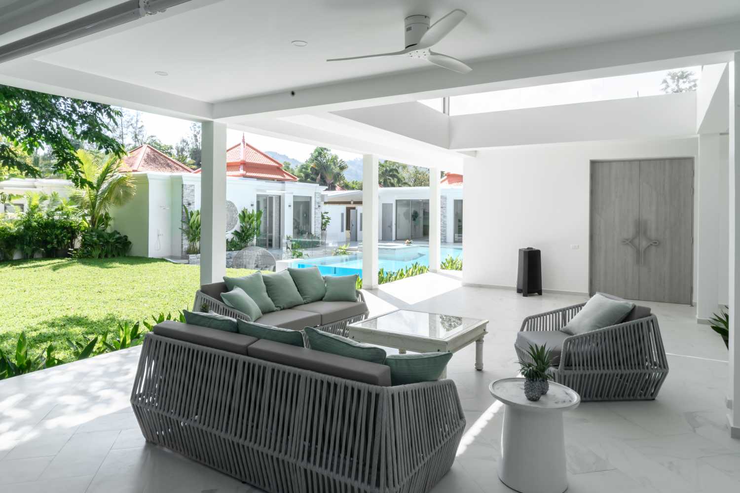 Property image - full photo 17