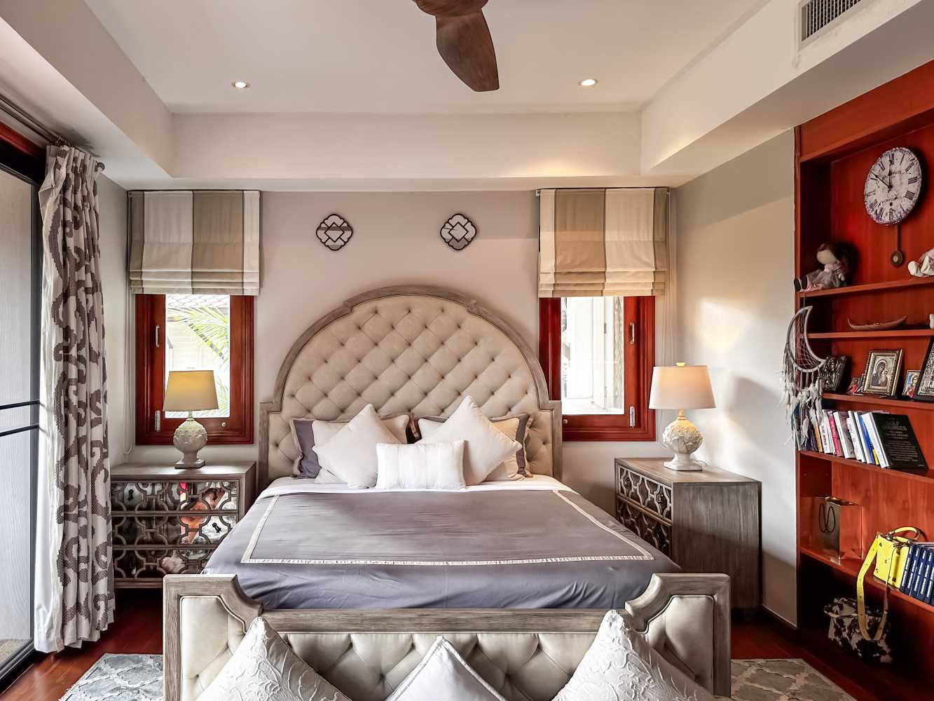 Property image - full photo 10