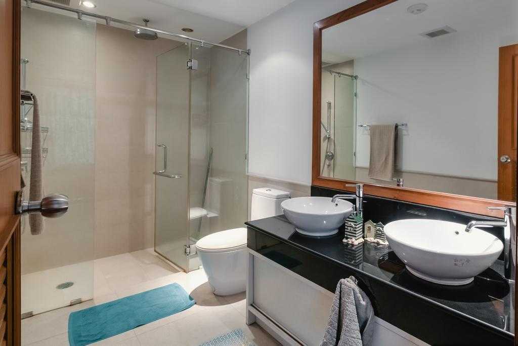 Property image - full photo 8