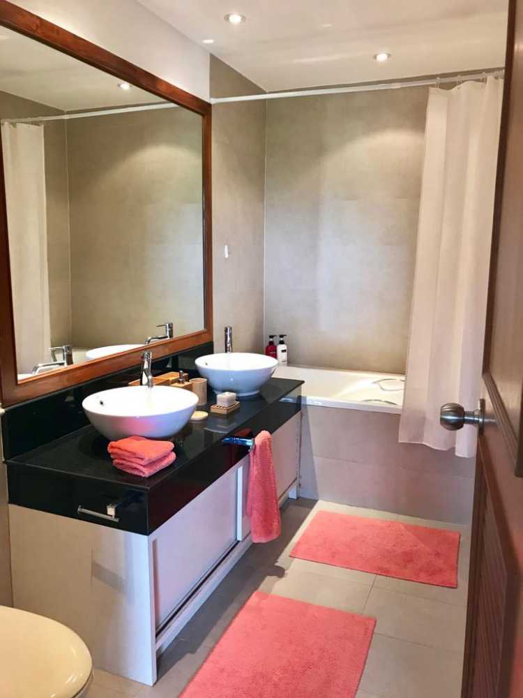 Property image - full photo 4