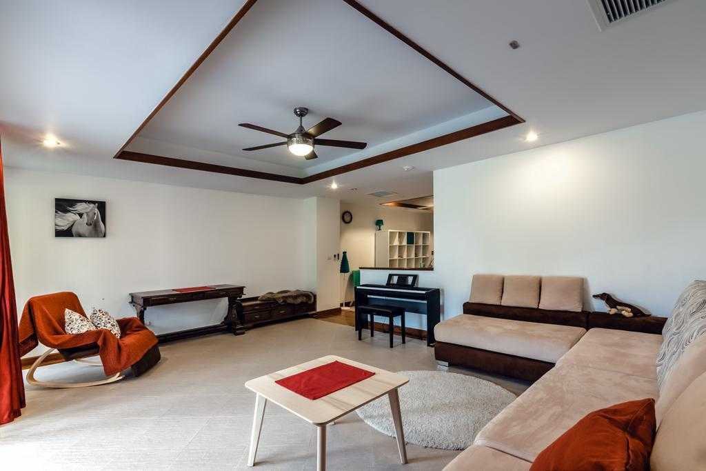 Property image - full photo 11